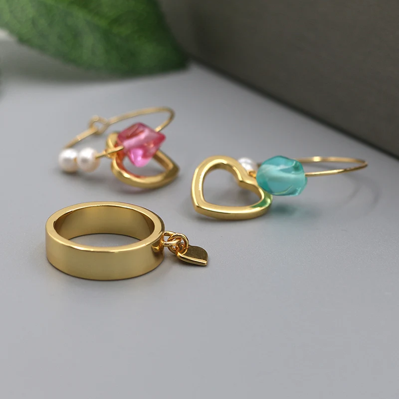 Simple Heart Ring in Brass With Gold Plated
