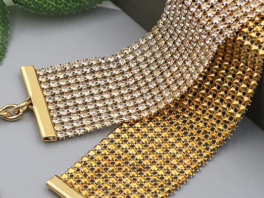 Shiny Diamond Choker